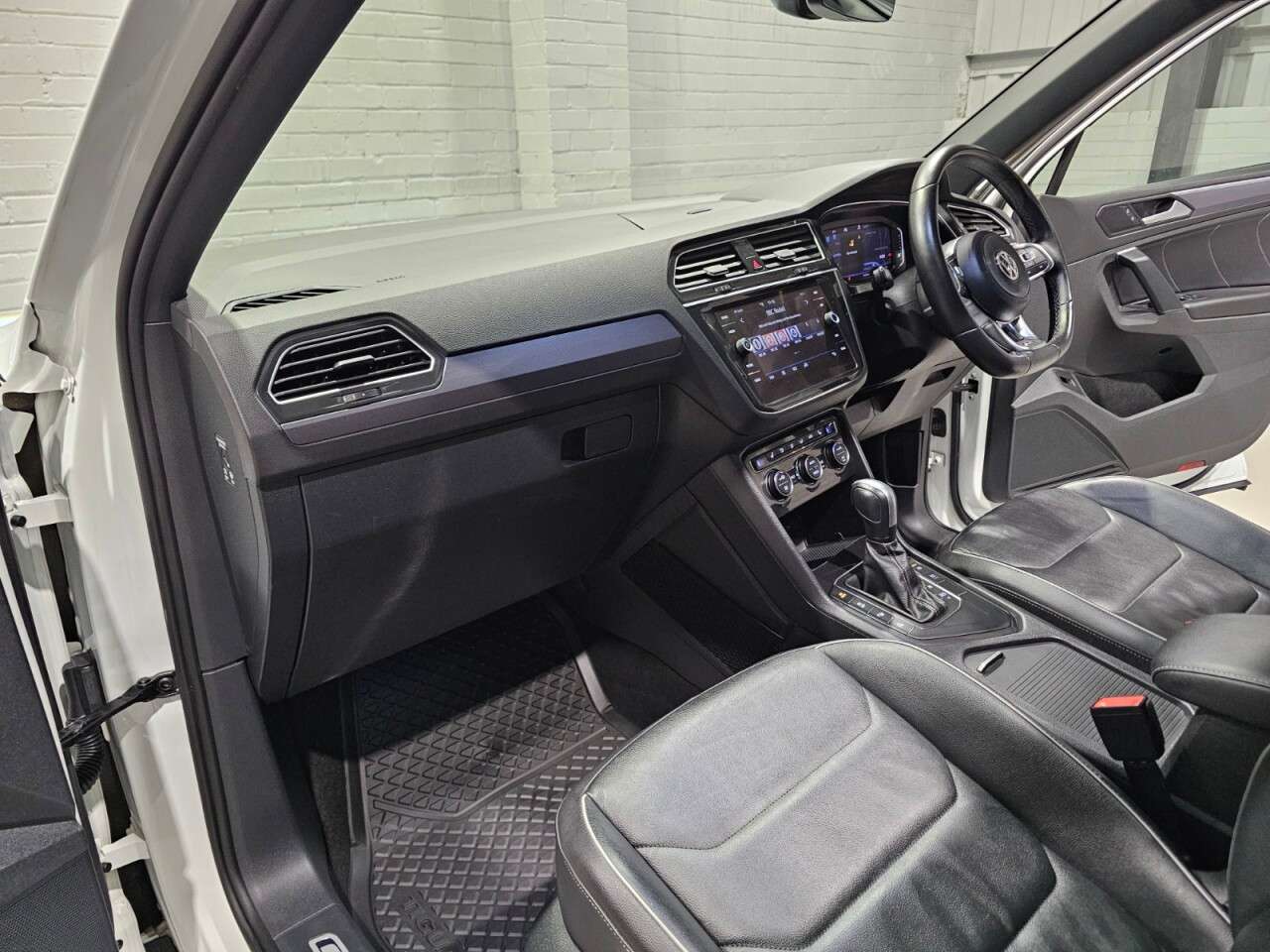 2020 VOLKSWAGEN TIGUAN 2020 VOLKSWAGEN TIGUAN