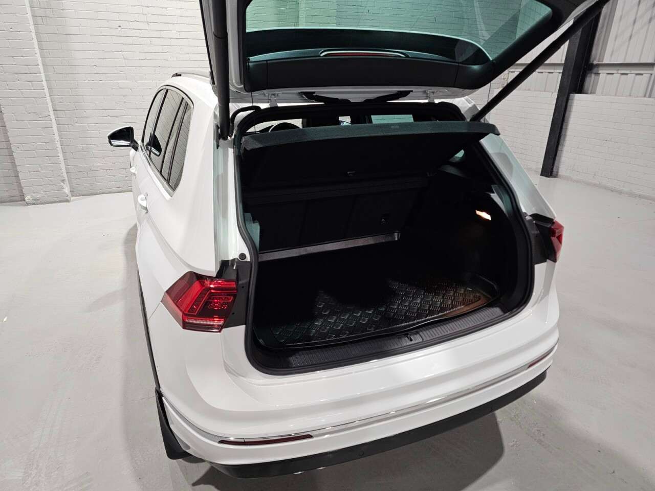 2020 VOLKSWAGEN TIGUAN 2020 VOLKSWAGEN TIGUAN