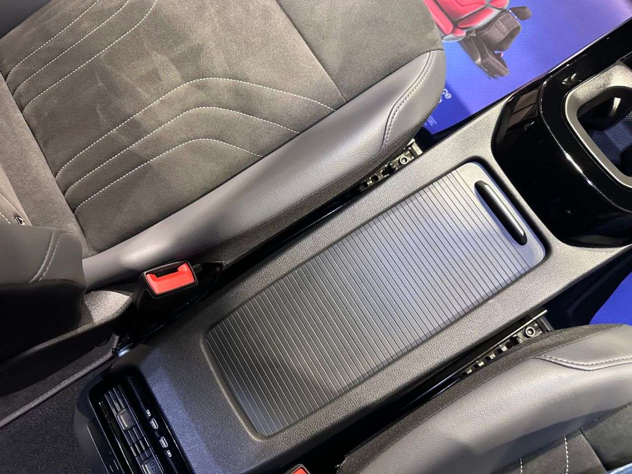 2022 VOLKSWAGEN ID.4 2022 VOLKSWAGEN ID.4