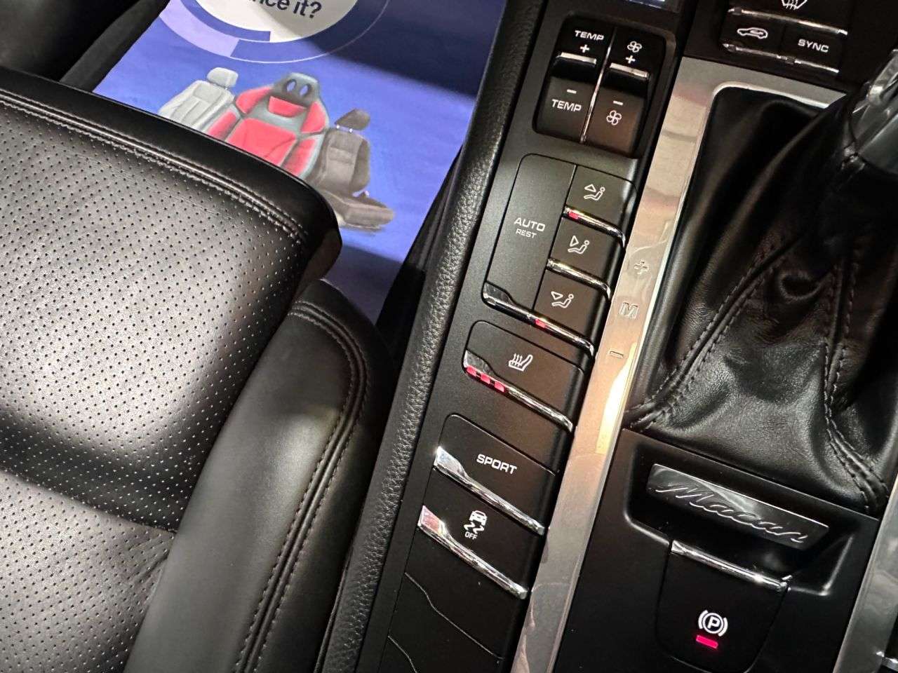 2017 PORSCHE MACAN 2017 PORSCHE MACAN