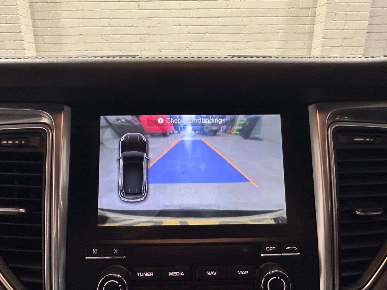 2017 PORSCHE MACAN 2017 PORSCHE MACAN