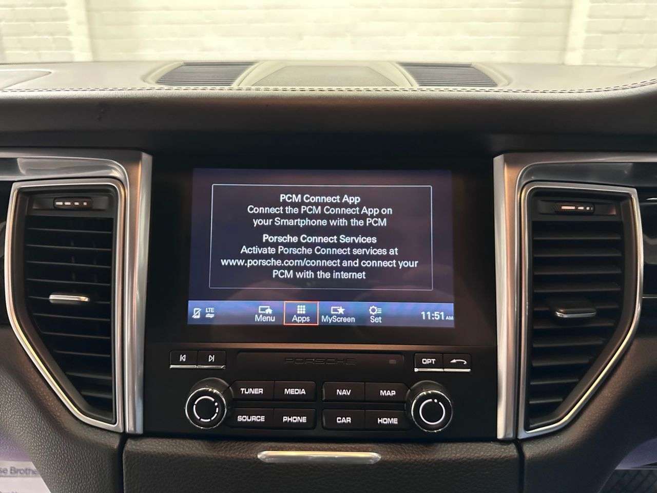 2017 PORSCHE MACAN 2017 PORSCHE MACAN