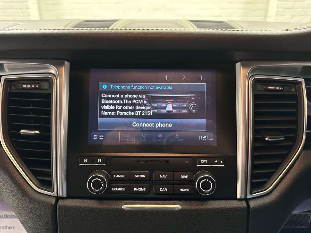 2017 PORSCHE MACAN 2017 PORSCHE MACAN