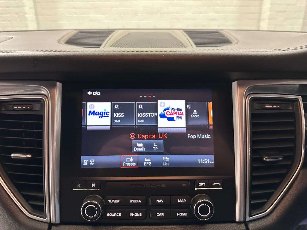 2017 PORSCHE MACAN 2017 PORSCHE MACAN