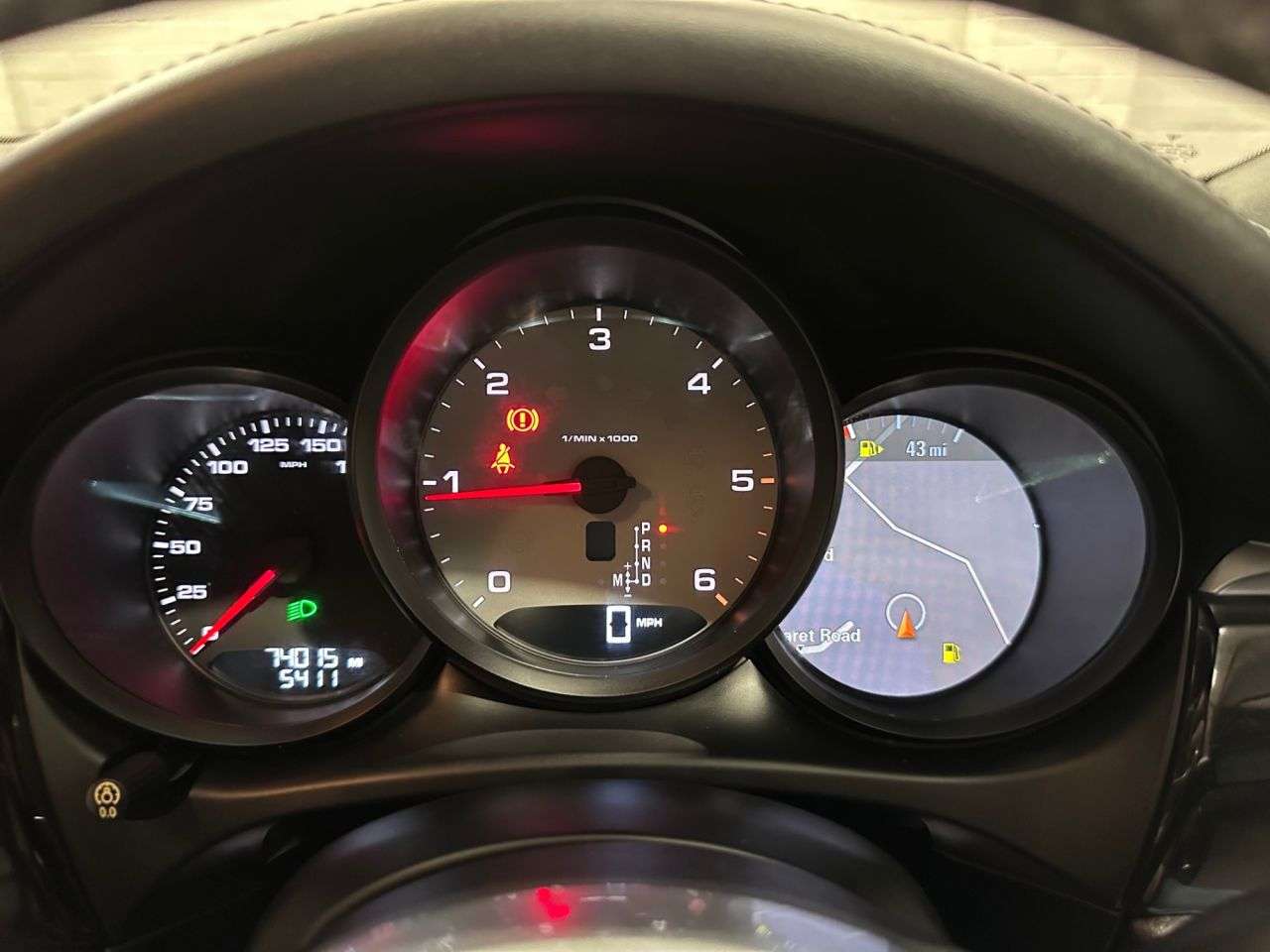 2017 PORSCHE MACAN 2017 PORSCHE MACAN