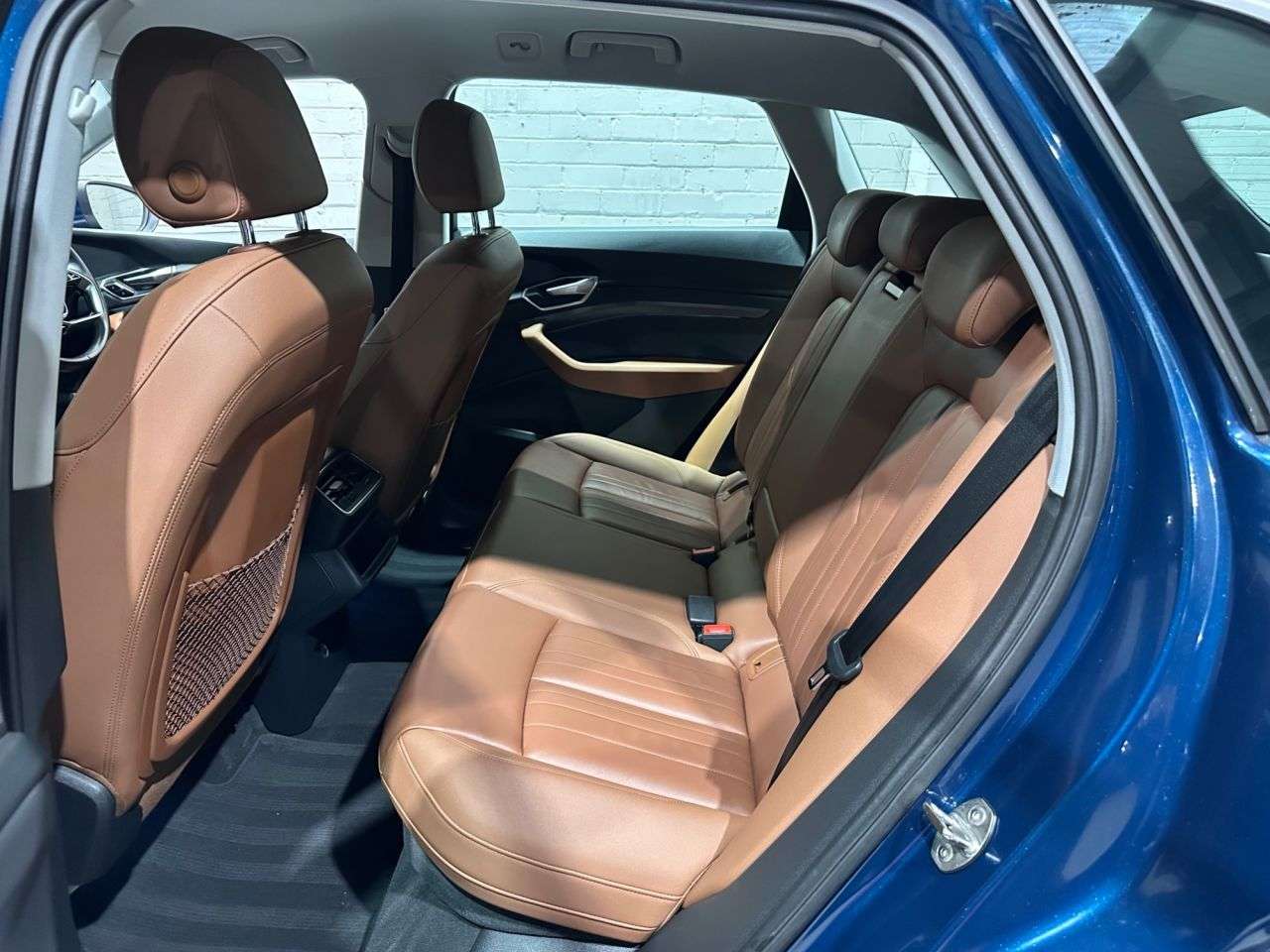 2021 AUDI E-TRON 2021 AUDI E-TRON