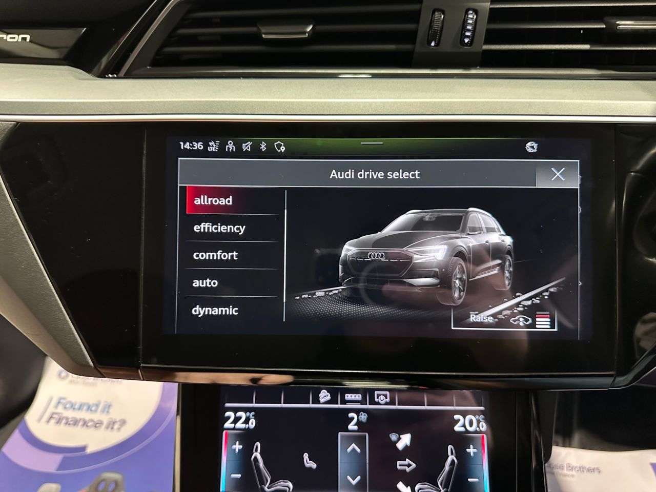 2021 AUDI E-TRON 2021 AUDI E-TRON