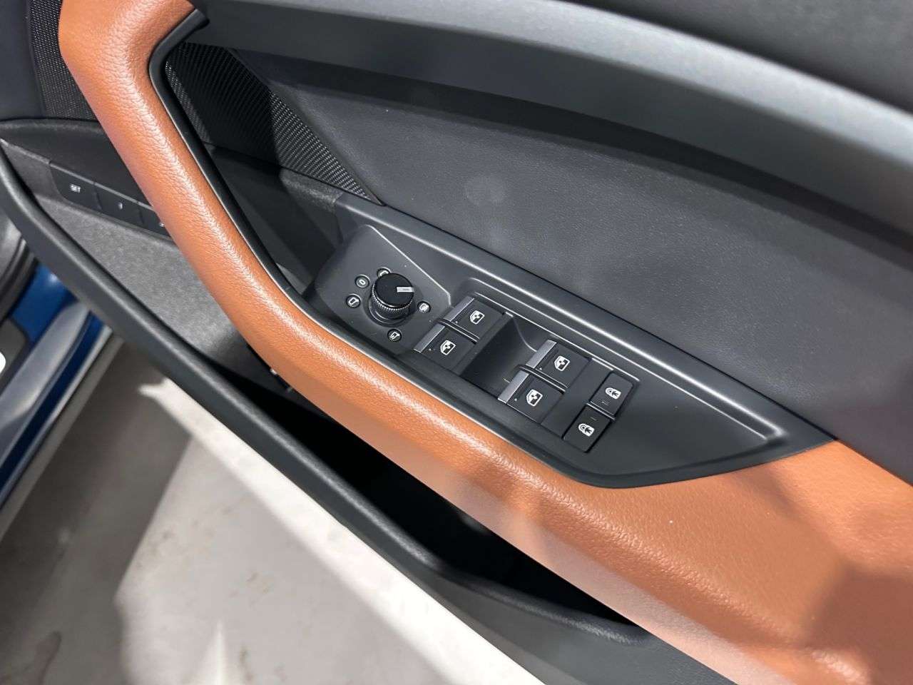 2021 AUDI E-TRON 2021 AUDI E-TRON