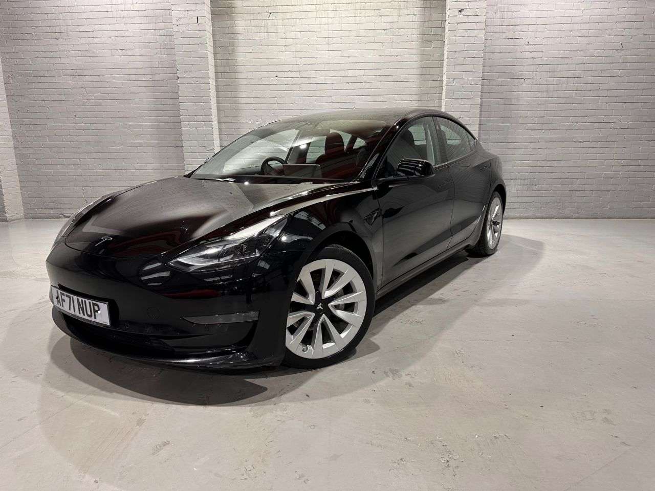 A 2021 TESLA MODEL 3 (Dual Motor) Long Range Saloon 4dr Electric Auto 4WDE (346 ps) A 2021 TESLA MODEL 3 (Dual Motor) Long Range Saloon 4dr Electric Auto 4WDE (346 ps)