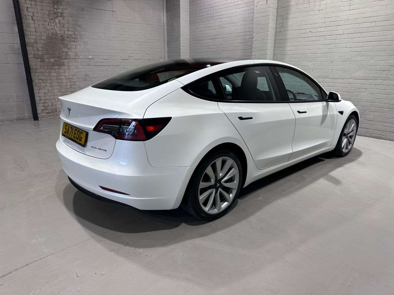 2021 TESLA MODEL 3 2021 TESLA MODEL 3