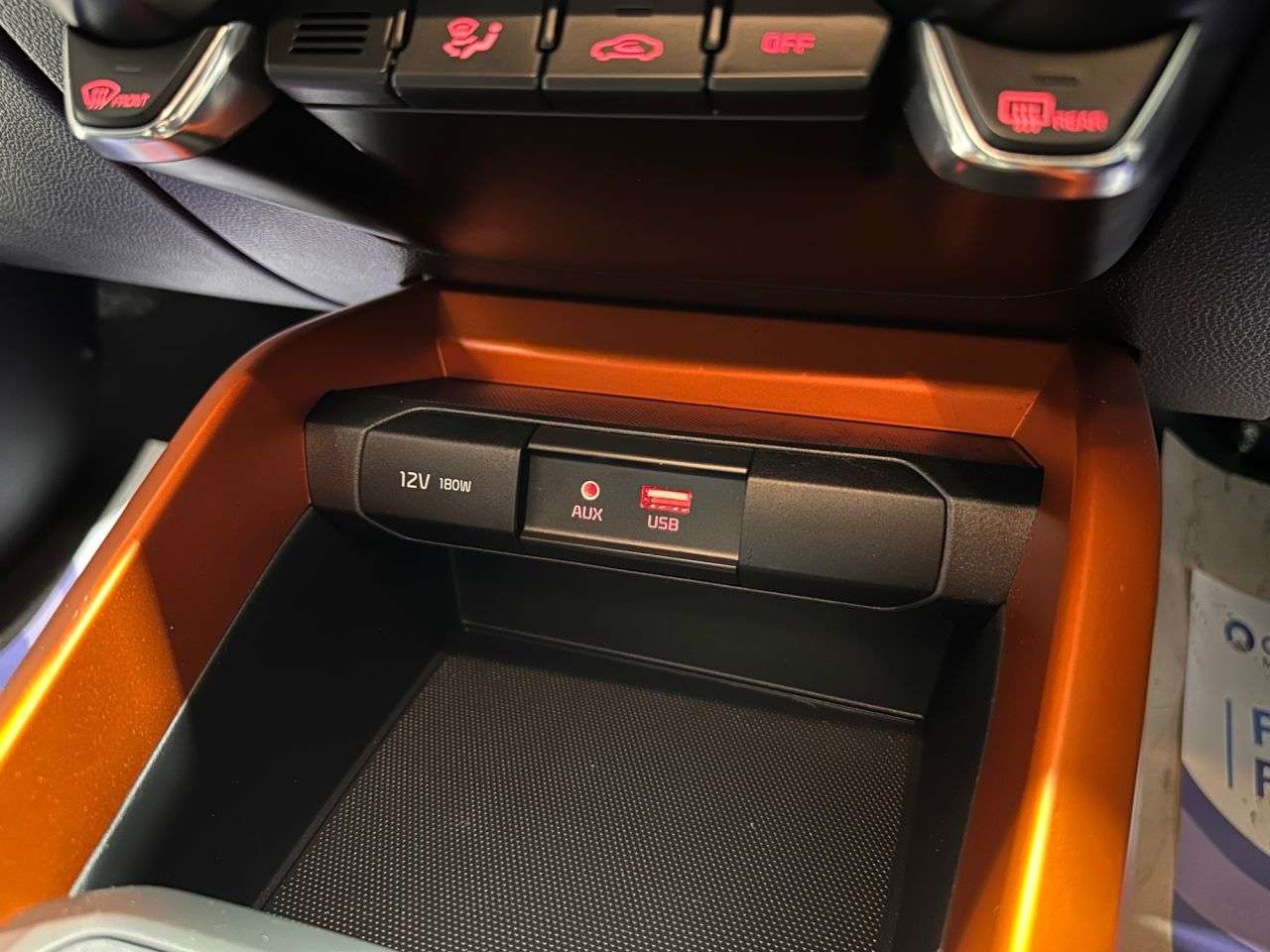 2018 KIA STONIC 2018 KIA STONIC