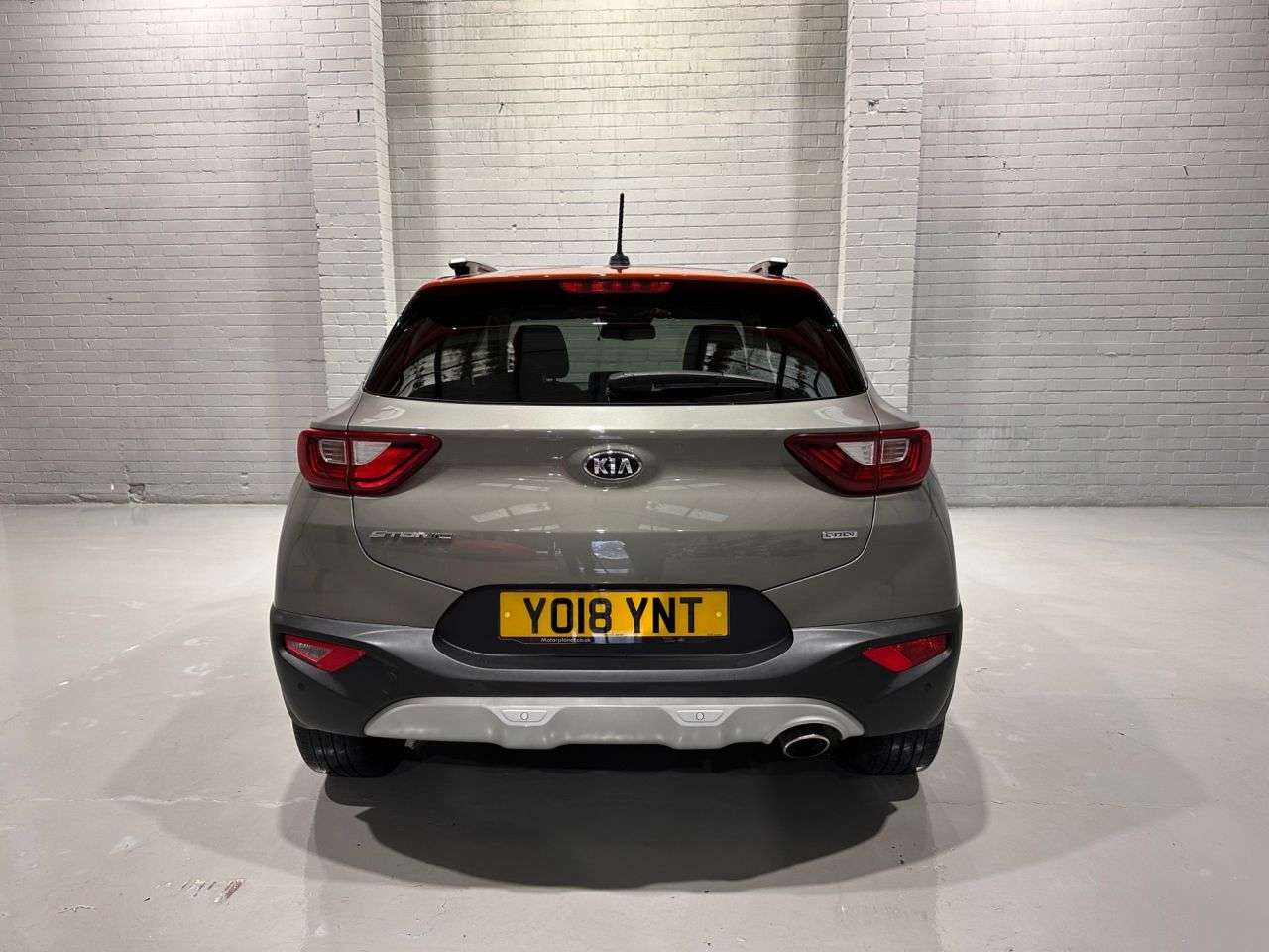 2018 KIA STONIC 2018 KIA STONIC