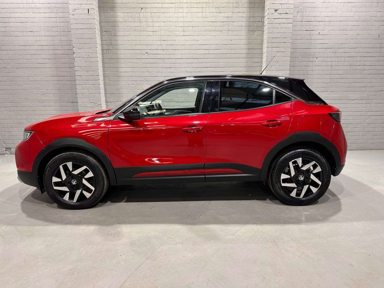 A 2021 VAUXHALL MOKKA 1.2 Turbo Elite Nav SUV 5dr Petrol Manual Euro 6 (s/s) (100 ps) A 2021 VAUXHALL MOKKA 1.2 Turbo Elite Nav SUV 5dr Petrol Manual Euro 6 (s/s) (100 ps)