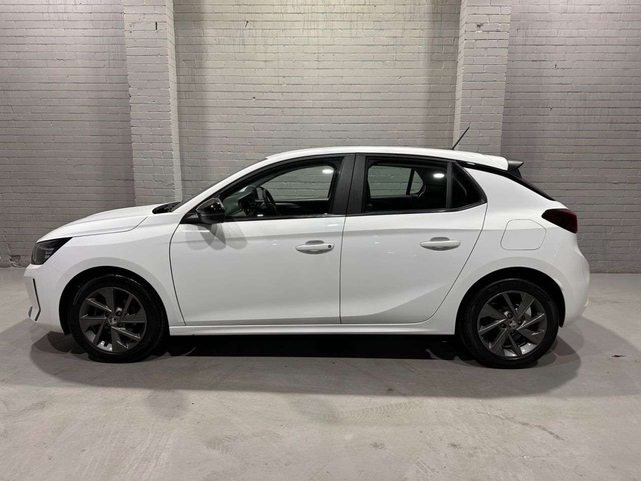 A 2023 VAUXHALL CORSA 1.2 Design Hatchback 5dr Petrol Manual Euro 6 (75 ps) A 2023 VAUXHALL CORSA 1.2 Design Hatchback 5dr Petrol Manual Euro 6 (75 ps)