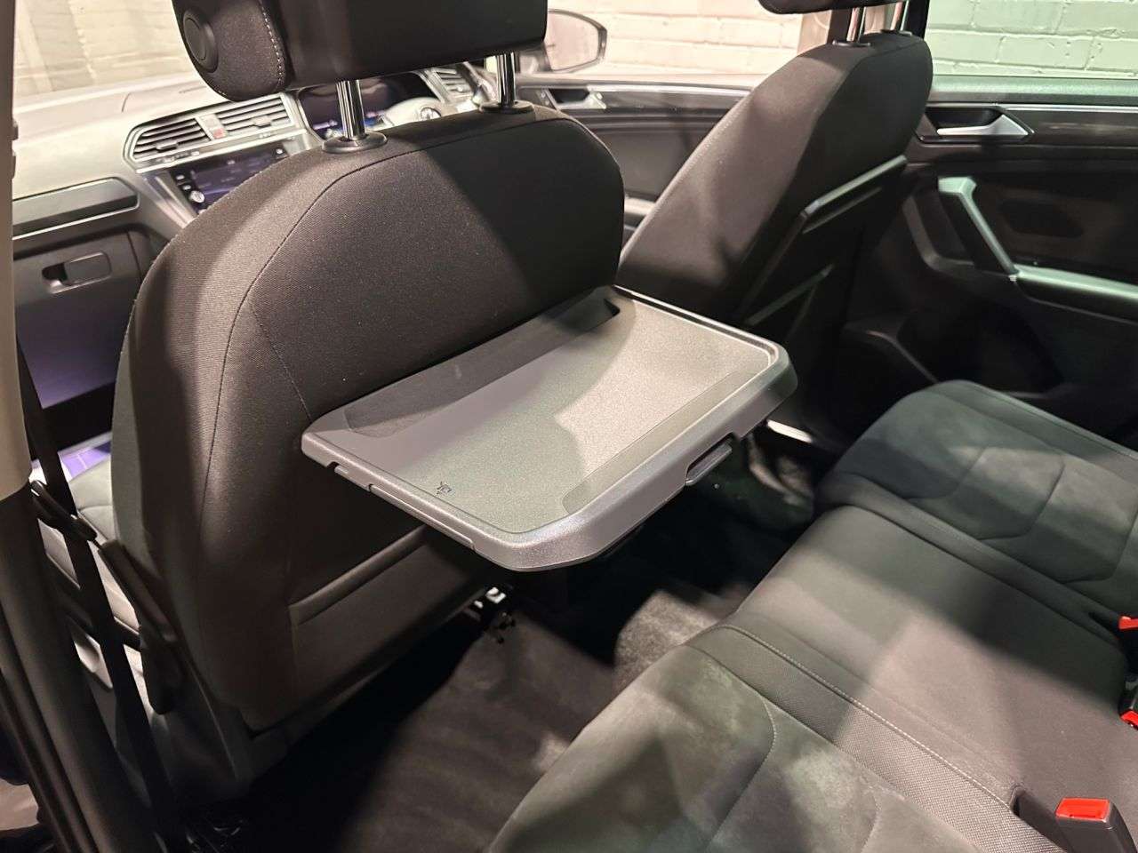 2018 VOLKSWAGEN TIGUAN 2018 VOLKSWAGEN TIGUAN