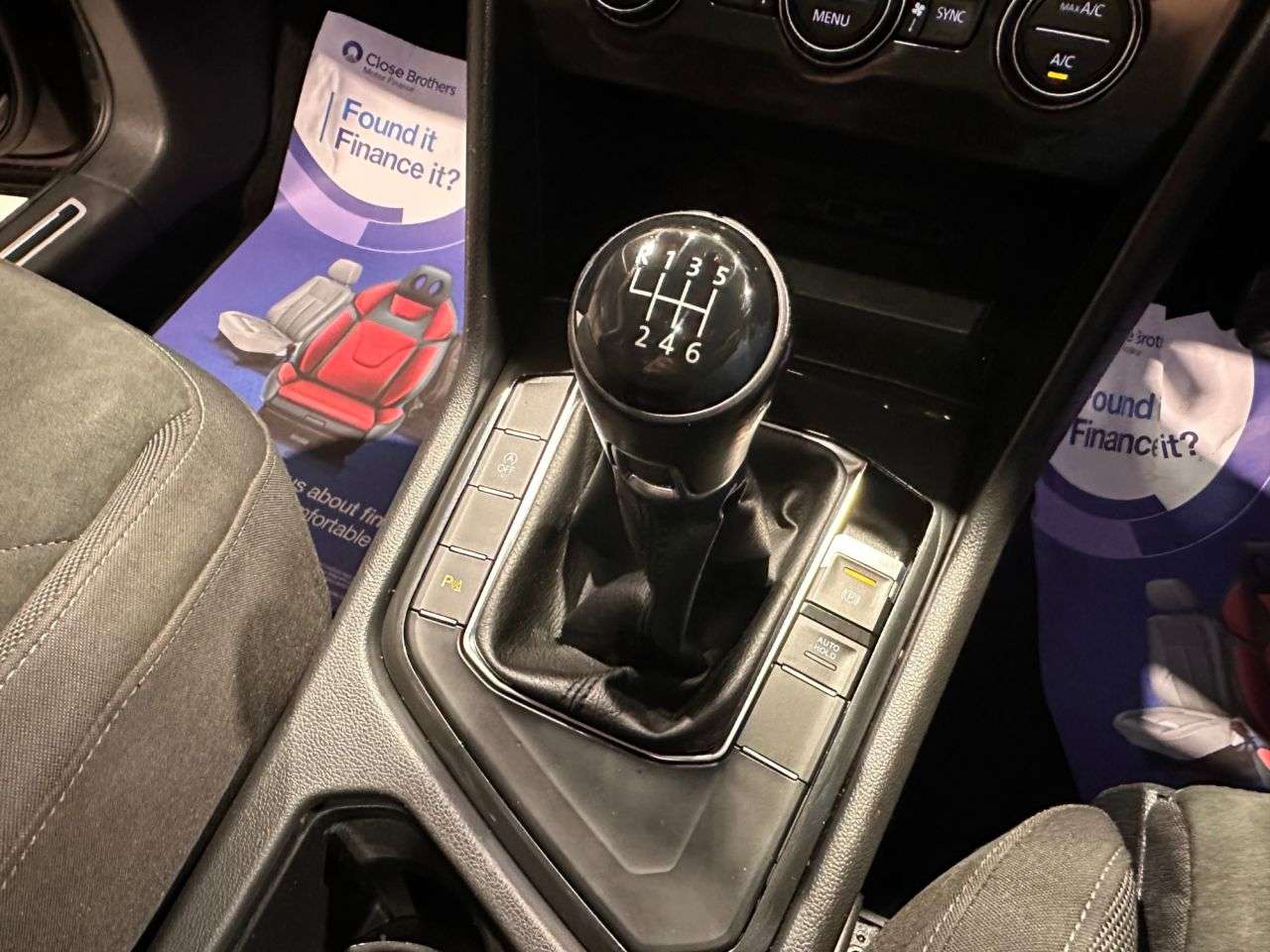 2018 VOLKSWAGEN TIGUAN 2018 VOLKSWAGEN TIGUAN