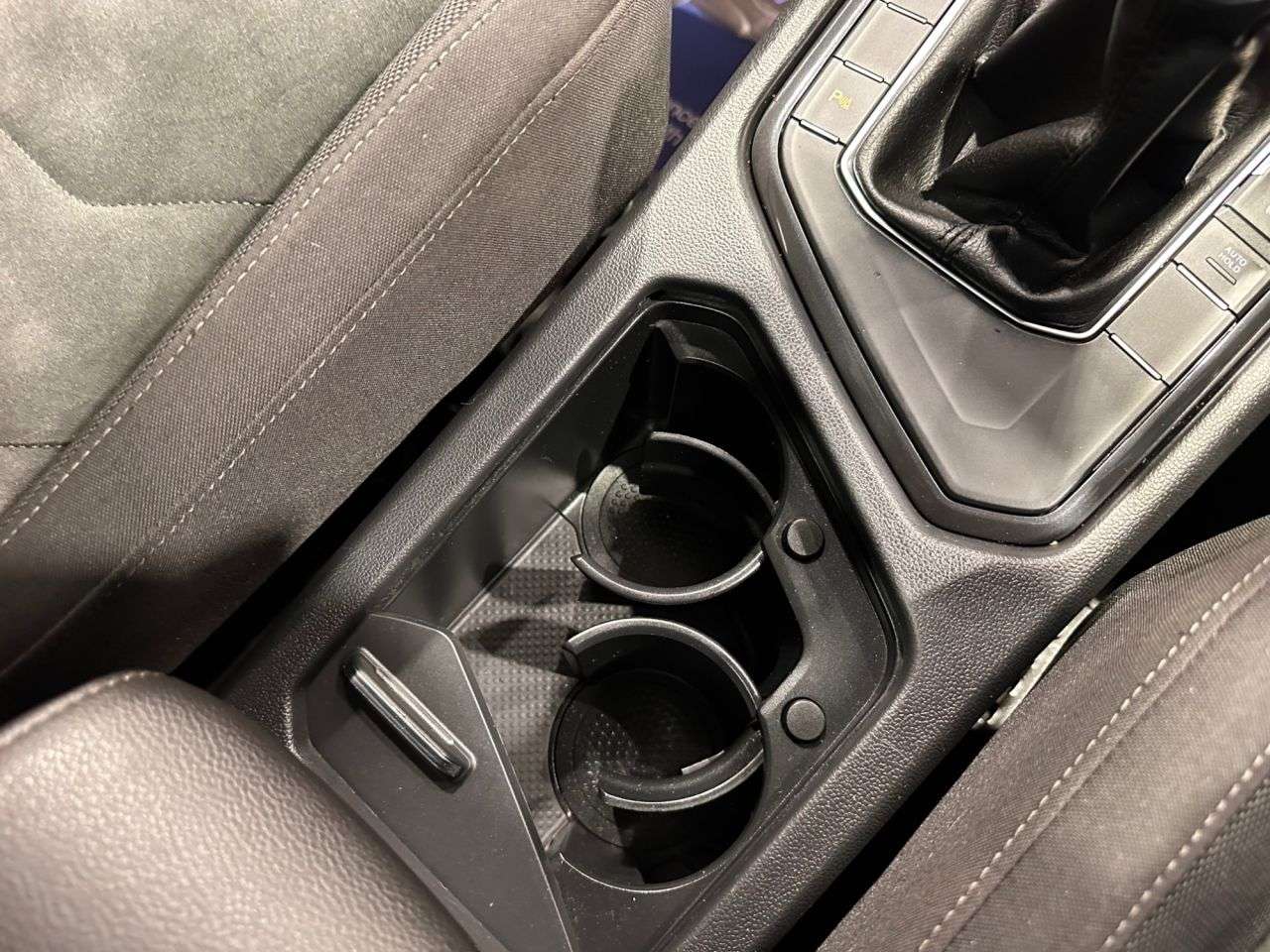 2018 VOLKSWAGEN TIGUAN 2018 VOLKSWAGEN TIGUAN