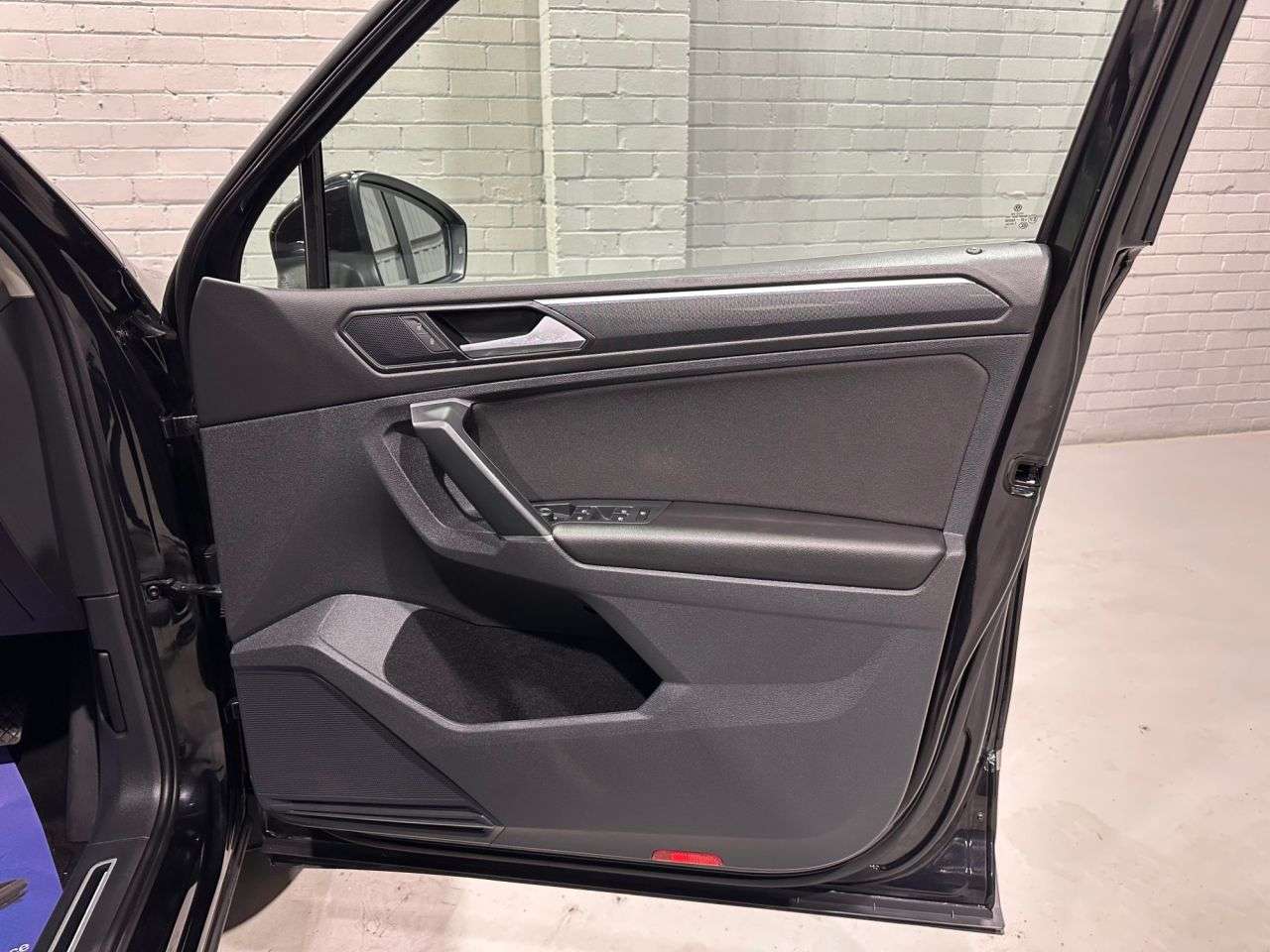 2018 VOLKSWAGEN TIGUAN 2018 VOLKSWAGEN TIGUAN