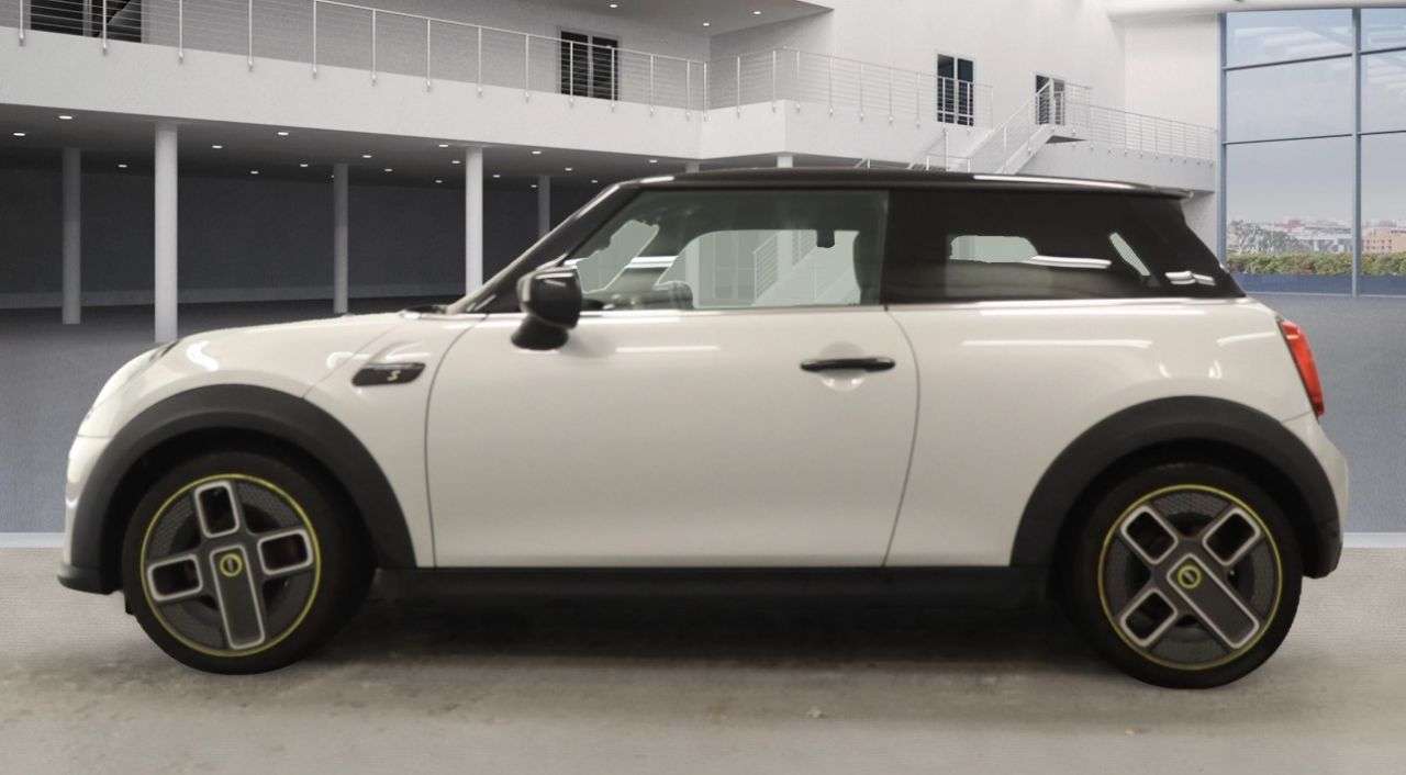 2021 MINI ELECTRIC HATCH 2021 MINI ELECTRIC HATCH