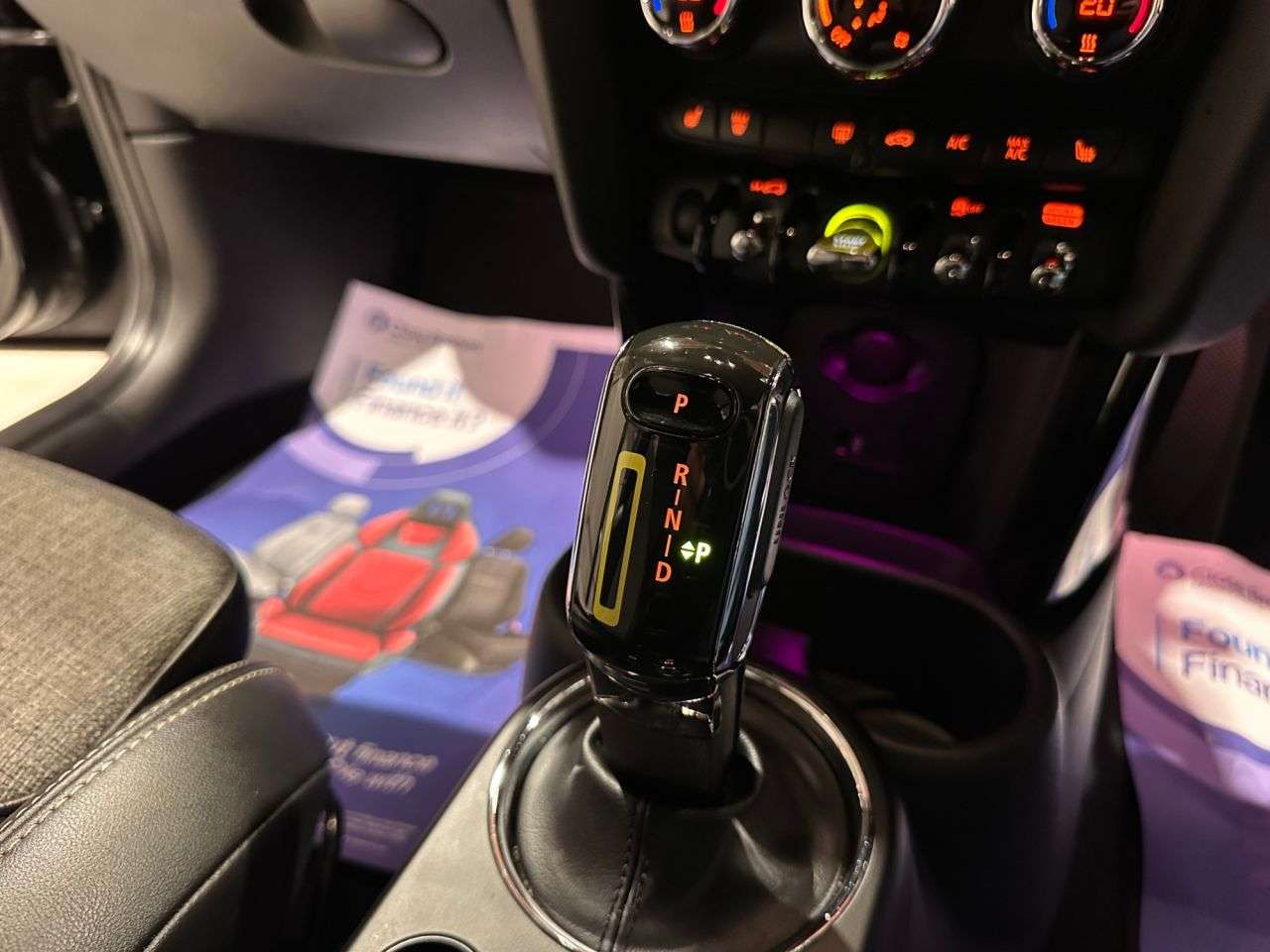 2020 MINI ELECTRIC HATCH 2020 MINI ELECTRIC HATCH