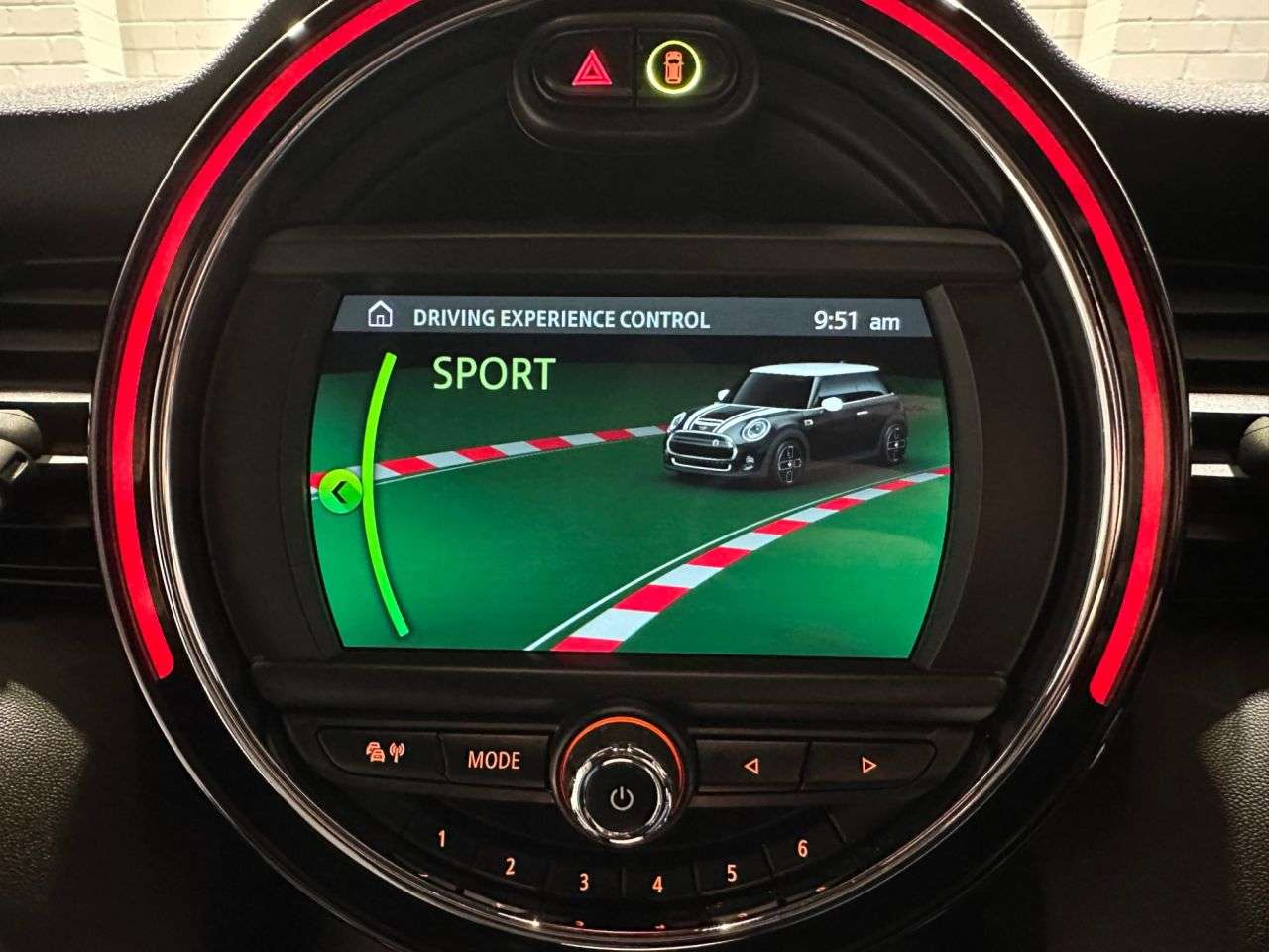 2020 MINI ELECTRIC HATCH 2020 MINI ELECTRIC HATCH