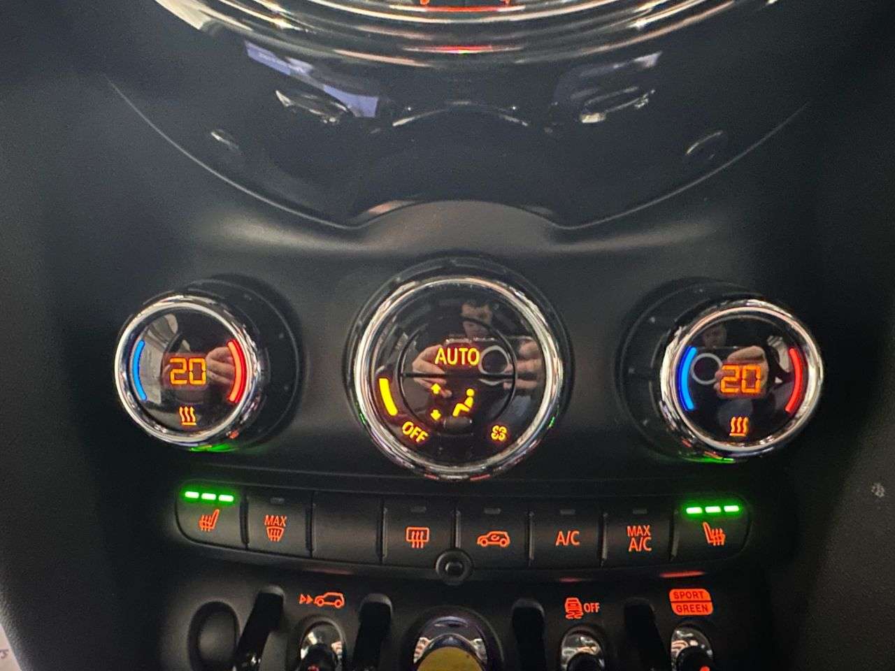 2020 MINI ELECTRIC HATCH 2020 MINI ELECTRIC HATCH