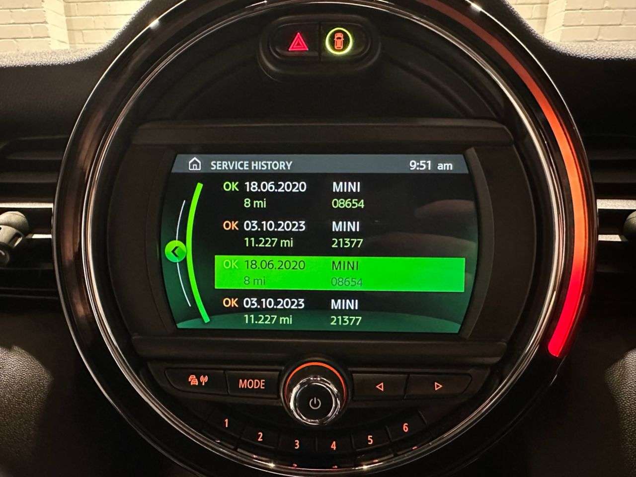 2020 MINI ELECTRIC HATCH 2020 MINI ELECTRIC HATCH