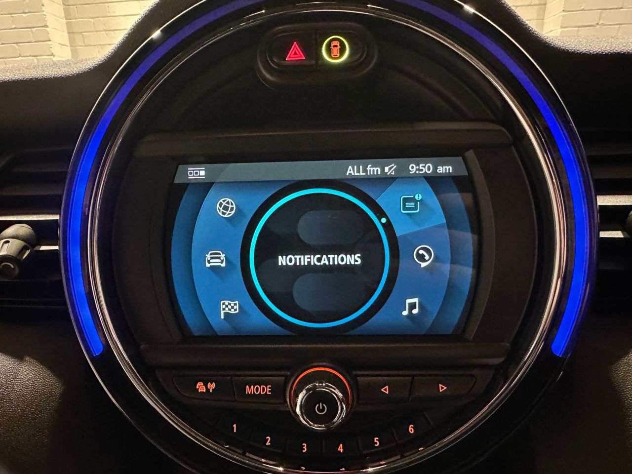 2020 MINI ELECTRIC HATCH 2020 MINI ELECTRIC HATCH