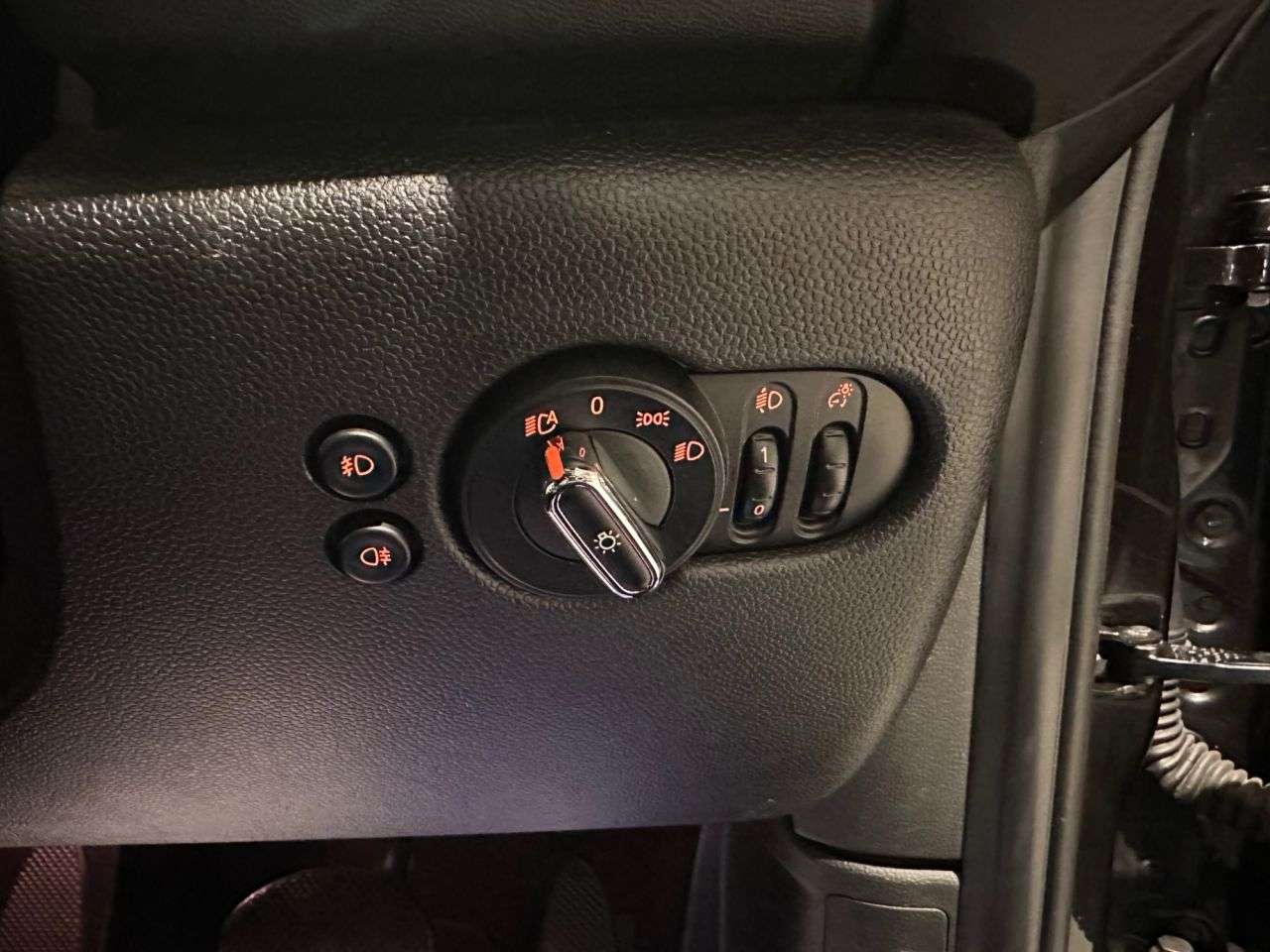 2020 MINI ELECTRIC HATCH 2020 MINI ELECTRIC HATCH