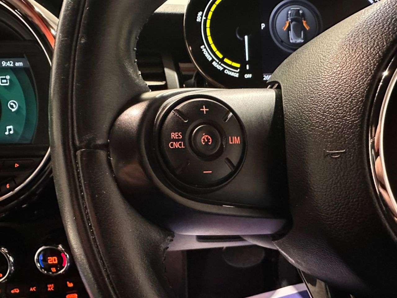 2020 MINI ELECTRIC HATCH 2020 MINI ELECTRIC HATCH