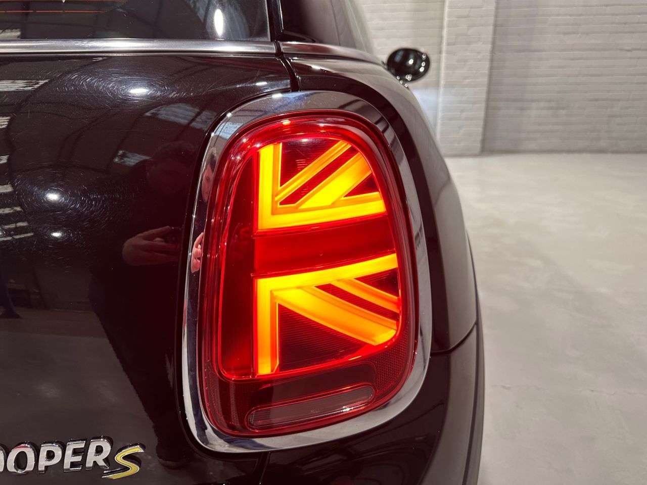 2020 MINI ELECTRIC HATCH 2020 MINI ELECTRIC HATCH