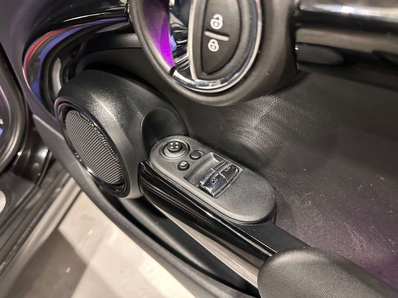 2020 MINI ELECTRIC HATCH 2020 MINI ELECTRIC HATCH