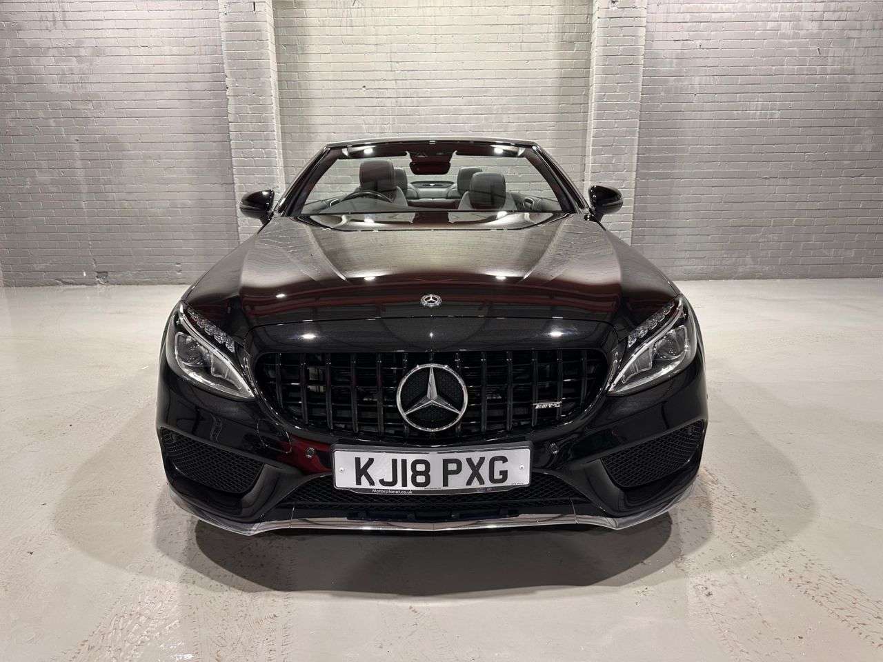 A 2018 MERCEDES-BENZ C-CLASS 2.0 C300 AMG Line (Premium Plus) Cabriolet 2dr Petrol G-Tronic+ Euro 6 (s/s A 2018 MERCEDES-BENZ C-CLASS 2.0 C300 AMG Line (Premium Plus) Cabriolet 2dr Petrol G-Tronic+ Euro 6 (s/s