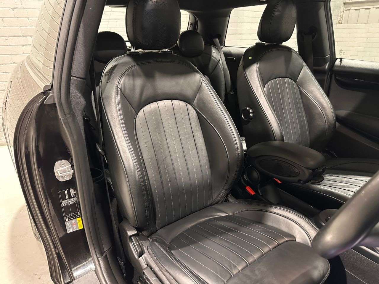 2020 MINI ELECTRIC HATCH 2020 MINI ELECTRIC HATCH