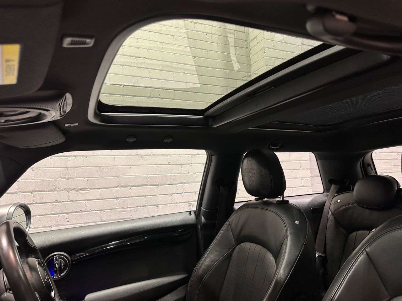 2020 MINI ELECTRIC HATCH 2020 MINI ELECTRIC HATCH