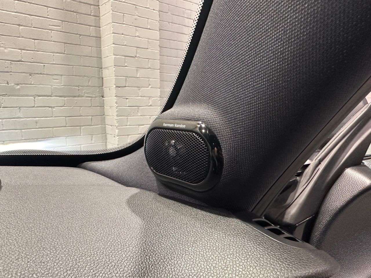 2020 MINI ELECTRIC HATCH 2020 MINI ELECTRIC HATCH