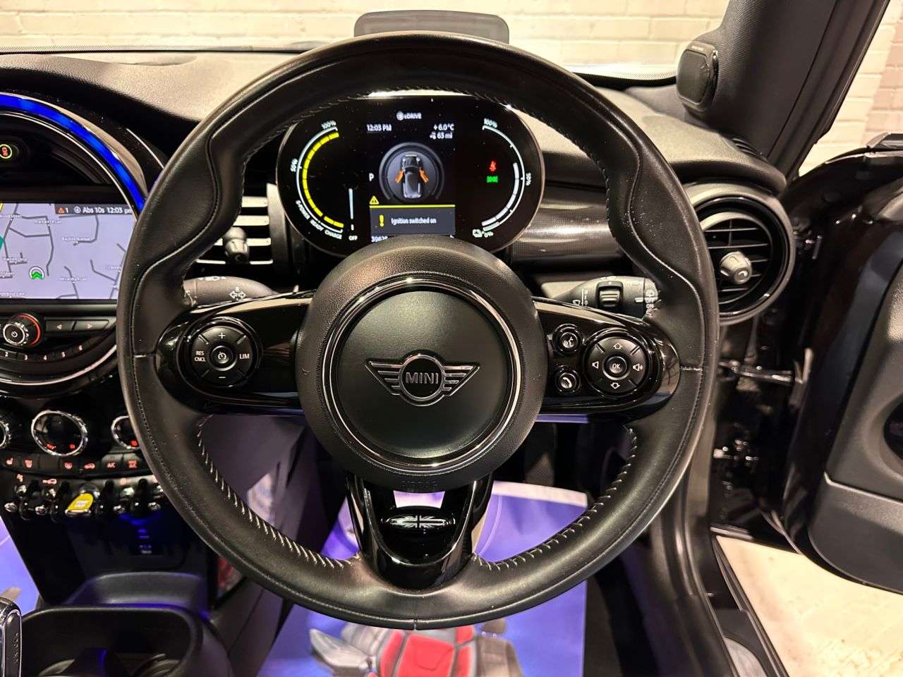 2020 MINI ELECTRIC HATCH 2020 MINI ELECTRIC HATCH