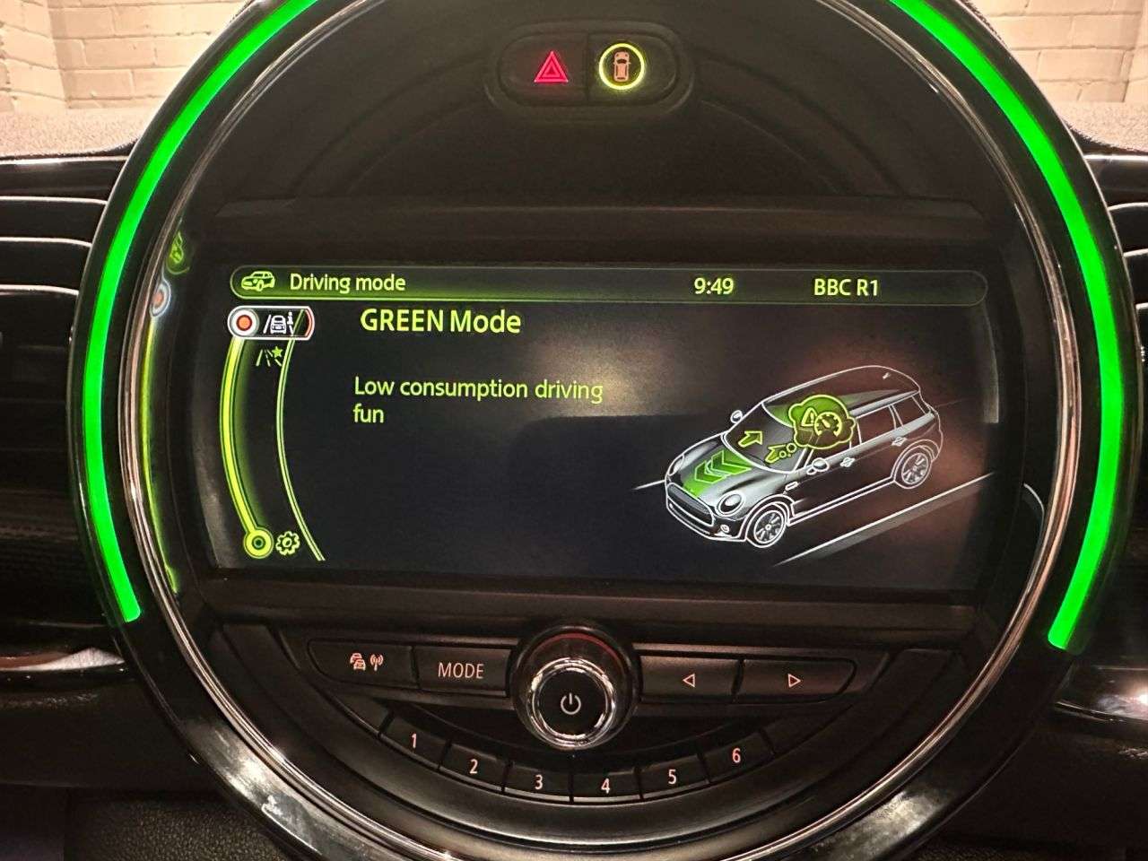 2016 MINI CLUBMAN 2016 MINI CLUBMAN