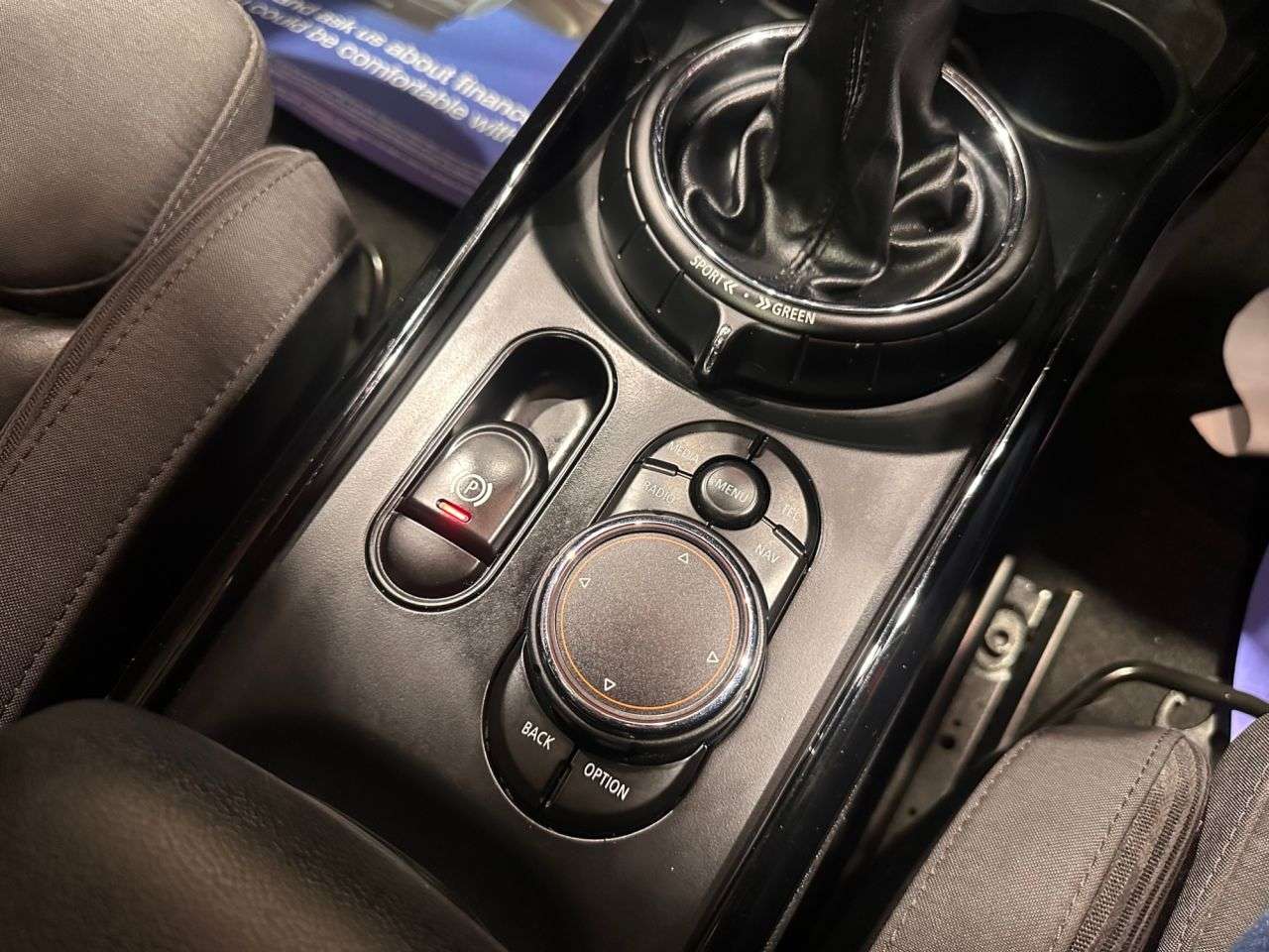 2016 MINI CLUBMAN 2016 MINI CLUBMAN