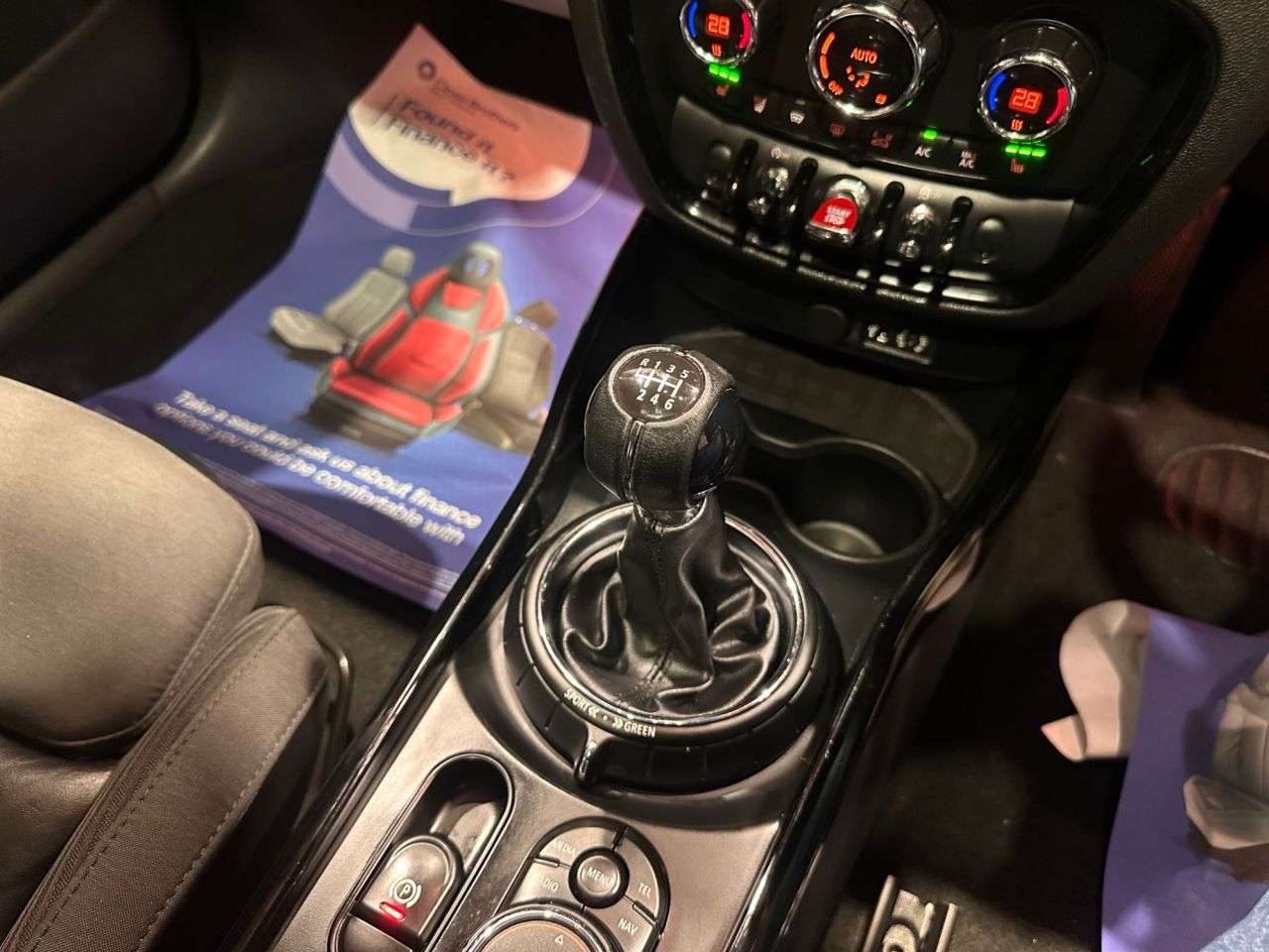 2016 MINI CLUBMAN 2016 MINI CLUBMAN