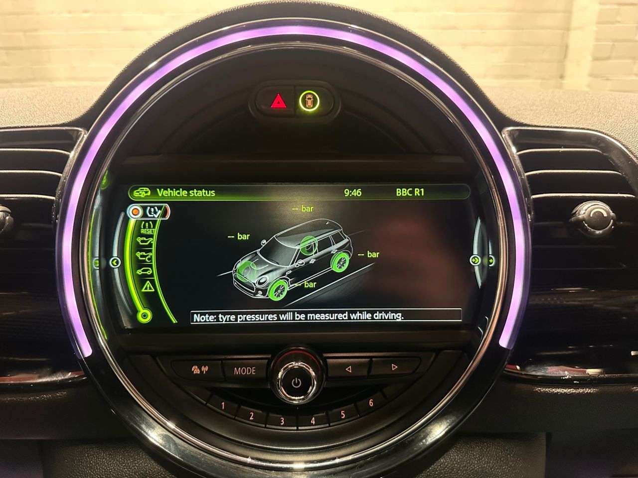 2016 MINI CLUBMAN 2016 MINI CLUBMAN