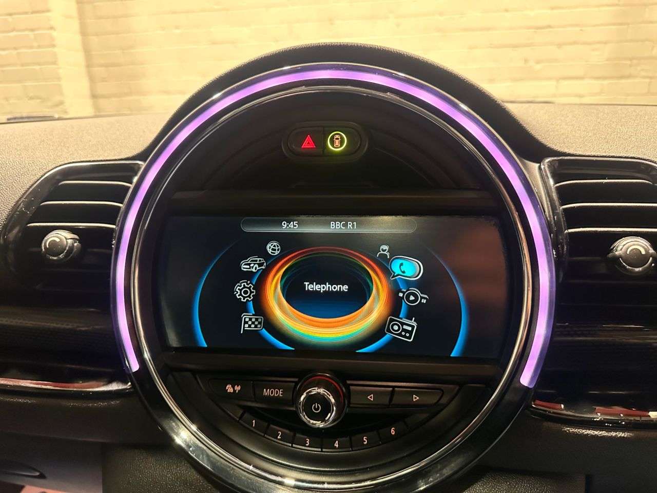 2016 MINI CLUBMAN 2016 MINI CLUBMAN