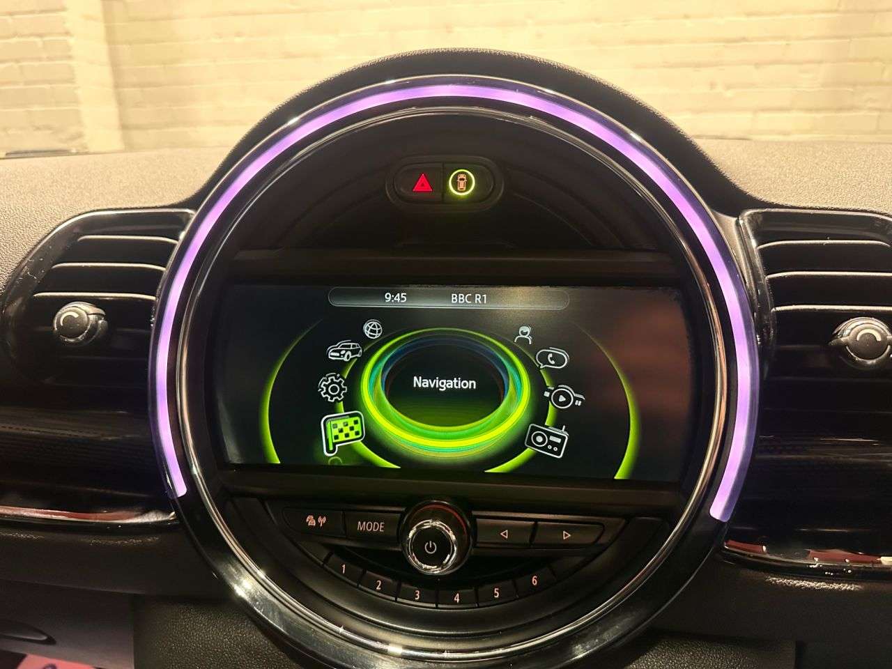 2016 MINI CLUBMAN 2016 MINI CLUBMAN