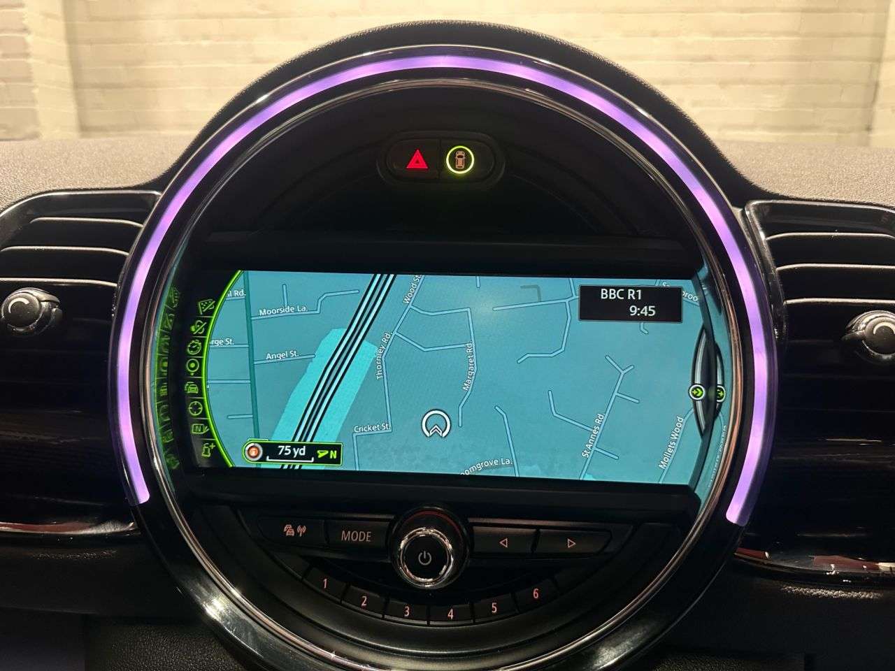 2016 MINI CLUBMAN 2016 MINI CLUBMAN