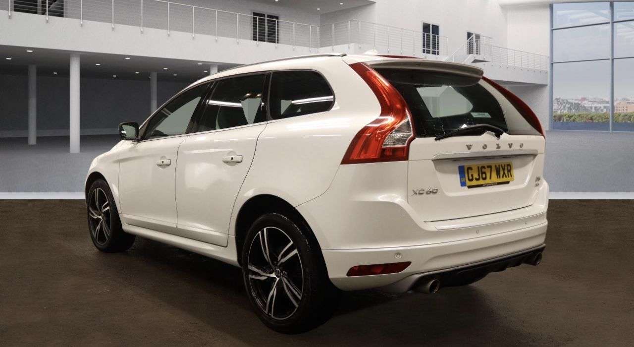 2017 VOLVO XC60 2017 VOLVO XC60