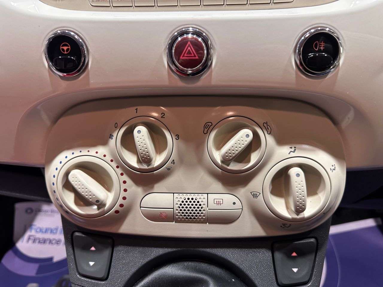 2012 FIAT 500 2012 FIAT 500