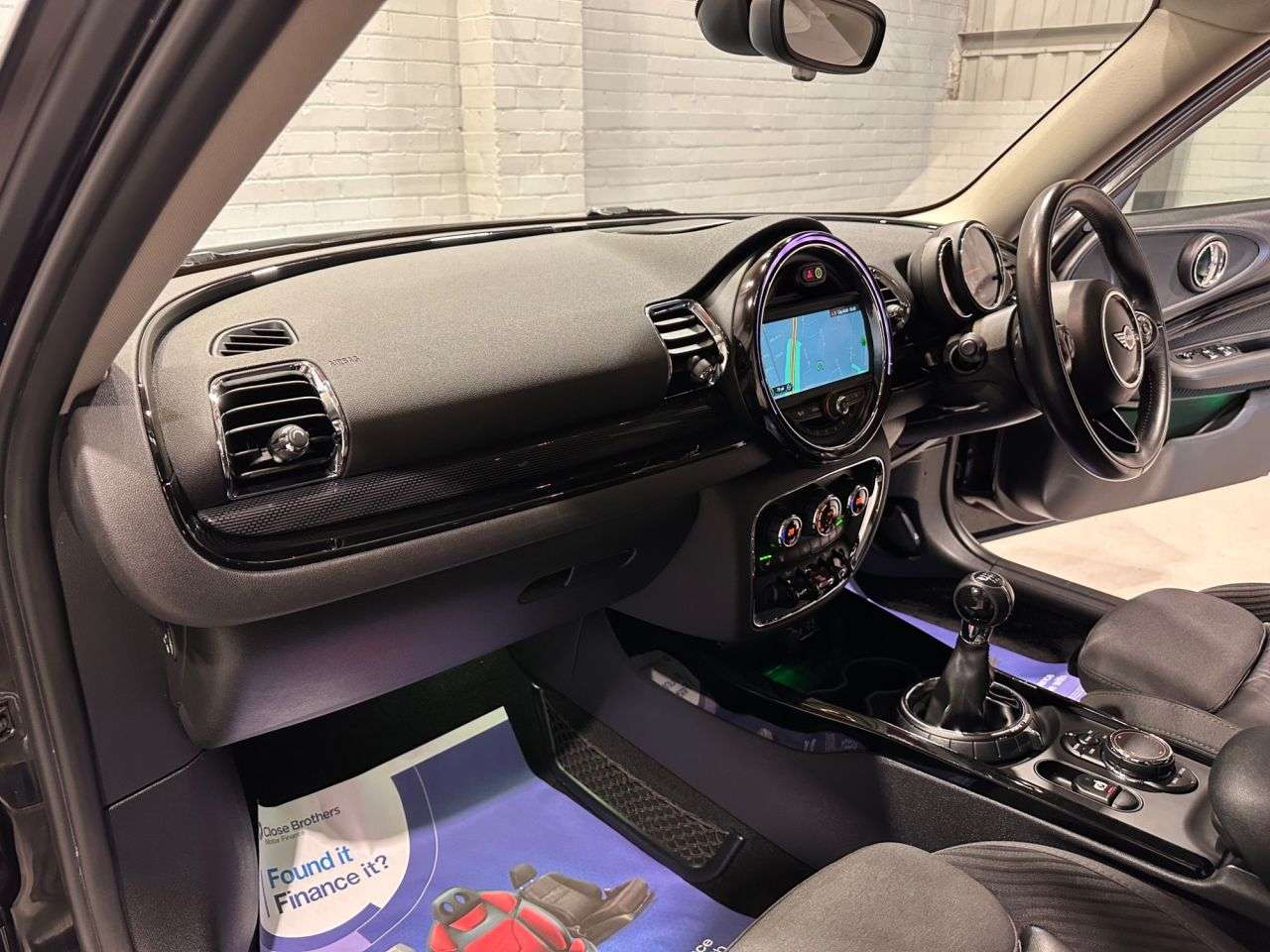 2017 MINI CLUBMAN 2017 MINI CLUBMAN