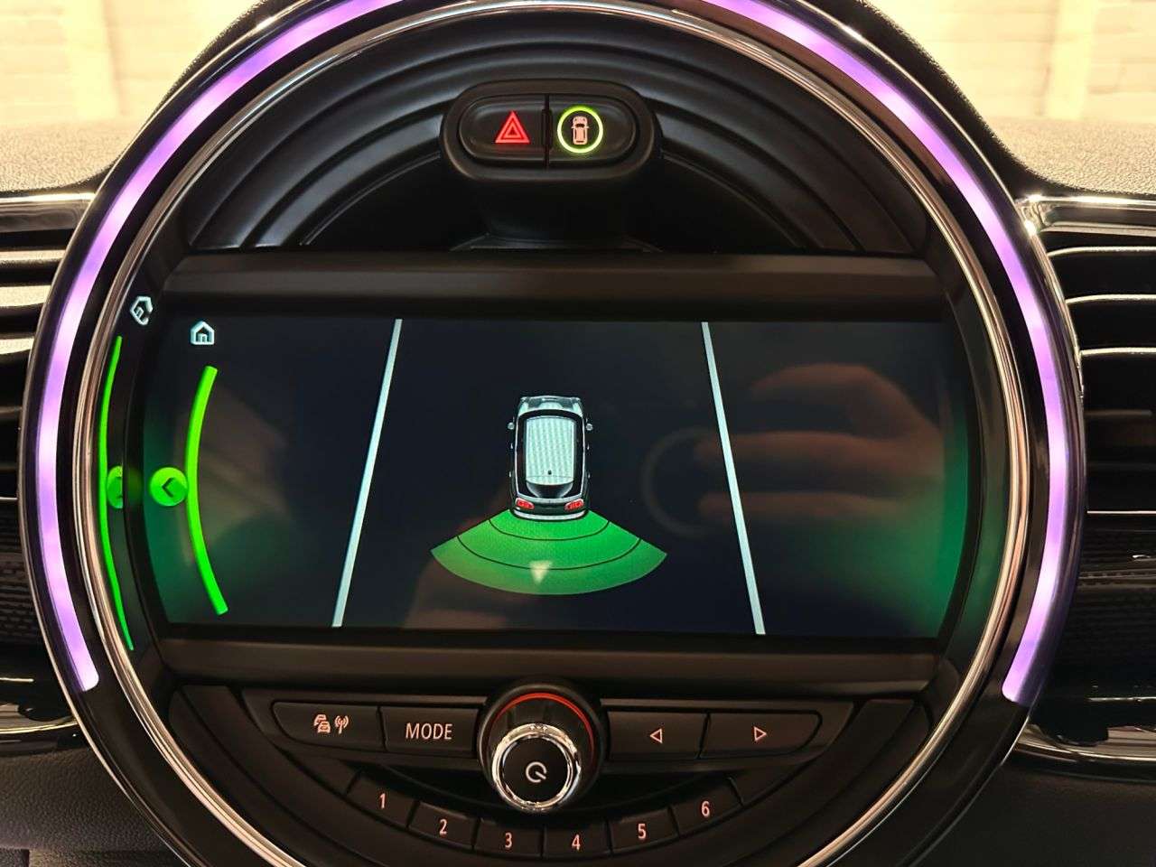 2017 MINI CLUBMAN 2017 MINI CLUBMAN