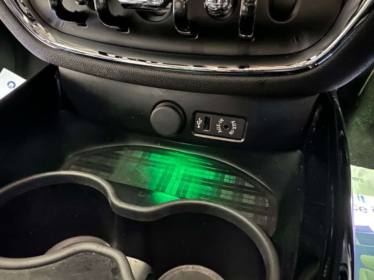 2017 MINI CLUBMAN 2017 MINI CLUBMAN