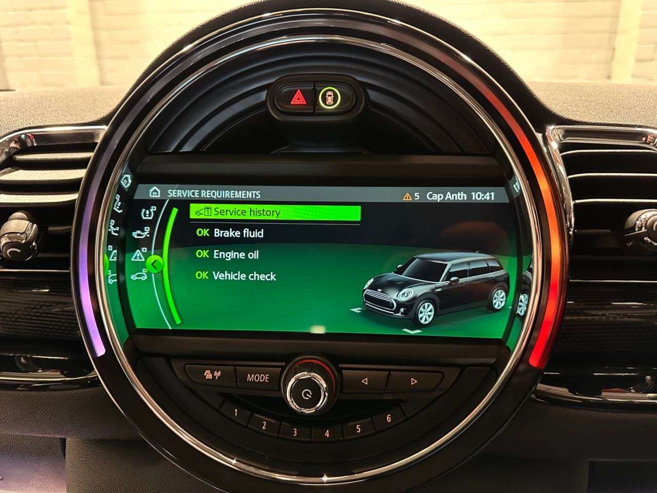 2017 MINI CLUBMAN 2017 MINI CLUBMAN